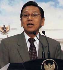 Boediono Gantikan SBY Bicara di Peringatan Hari Pancasila